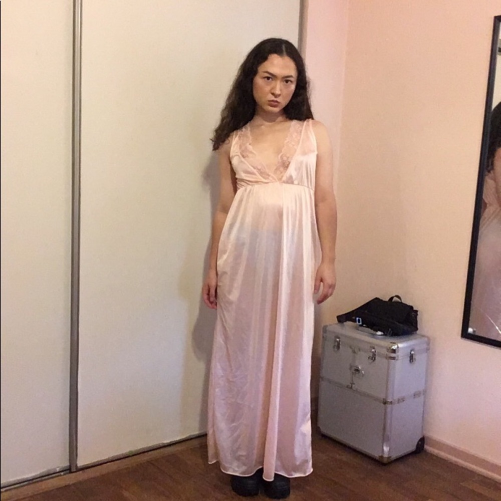 PEACH LACE SLIP
